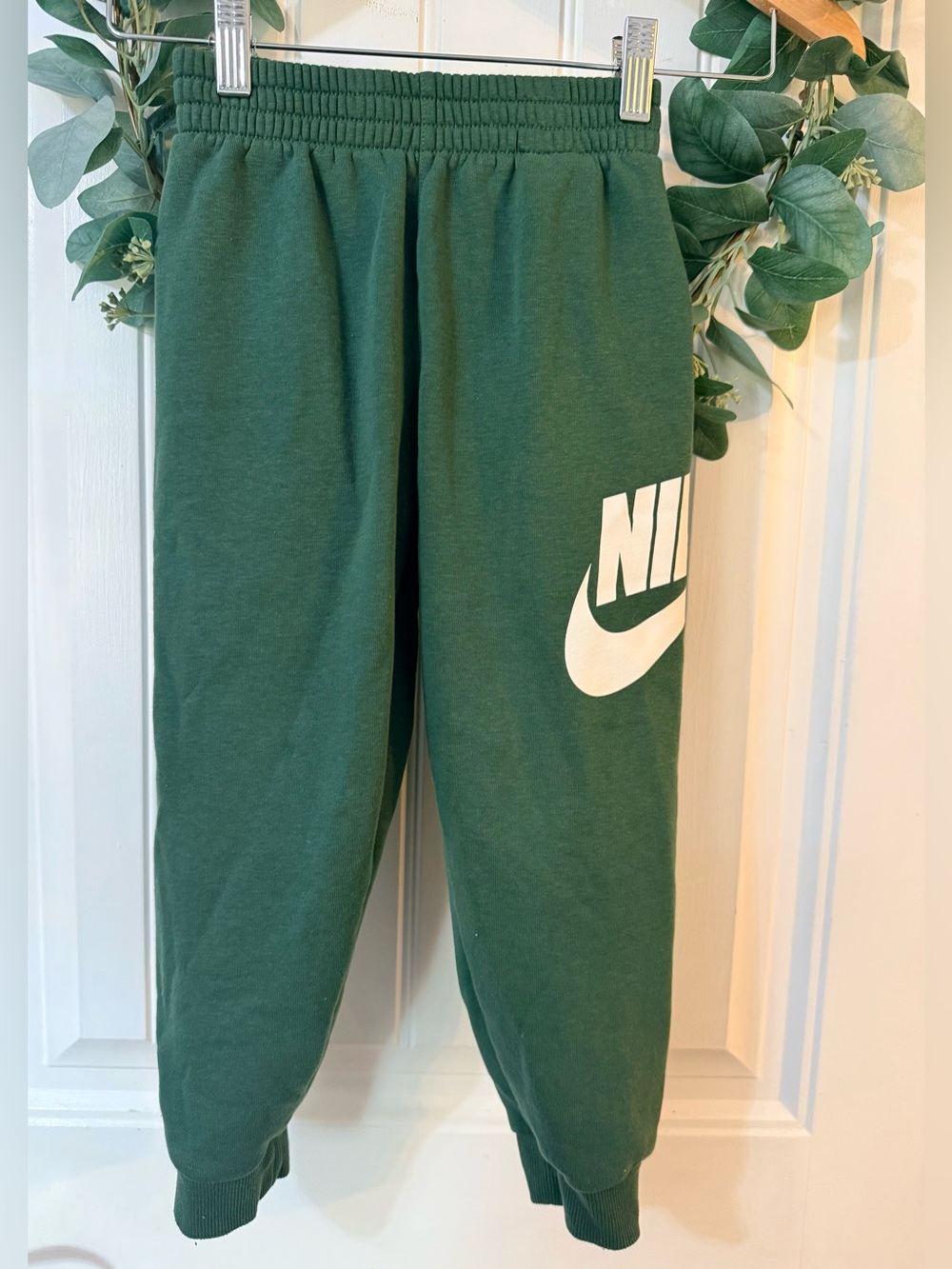 💫4/$25 • Nike Kids Forest Green Joggers with White Logo